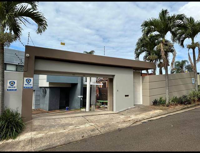 3 BEDROOM TOWNHOUSE FOR SALE IN GLENWOOD